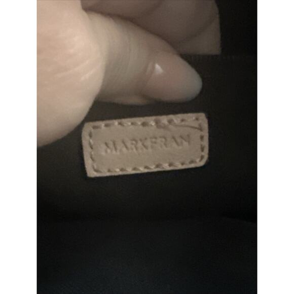 Mark Fran Faux Leather Clutch Bag Pink Iridescent Chevron Zip Tassel Bag Purse - Picture 16 of 16